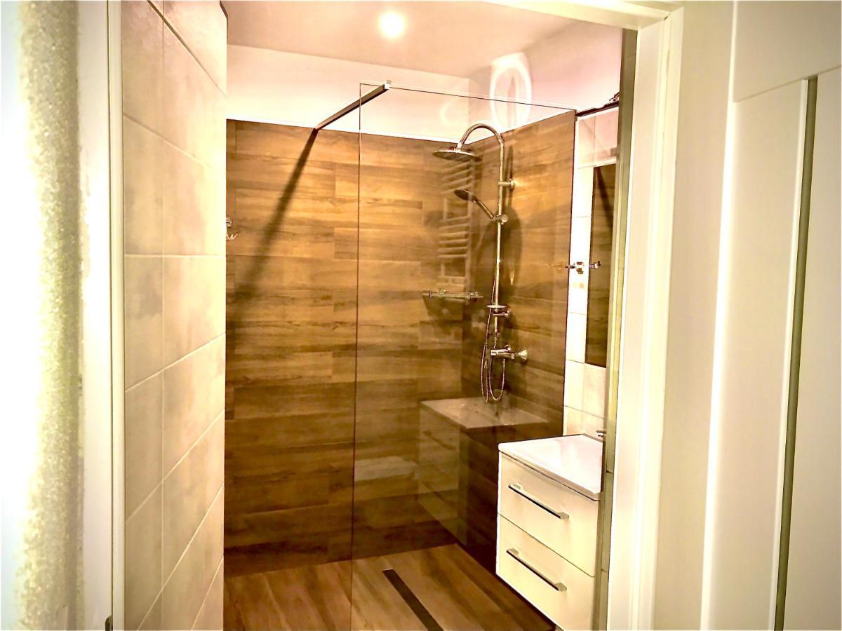 Apartament Blue Crystal イェレニャ・グーラ エクステリア 写真